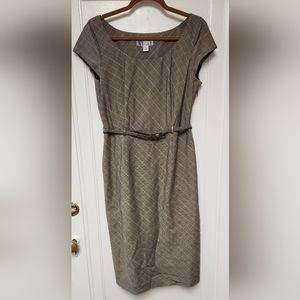 Nine & Co dress taupe plaid‎ size 12